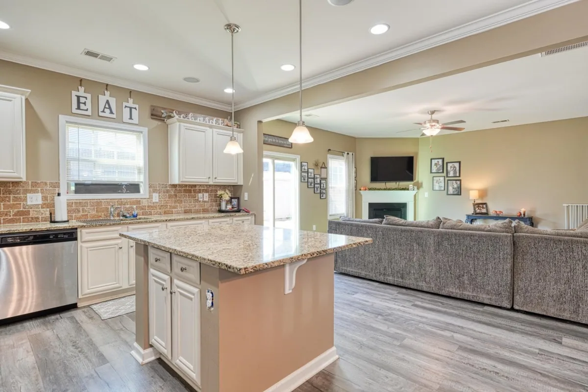 737 Stilmore Drive  Duncan SC 29334