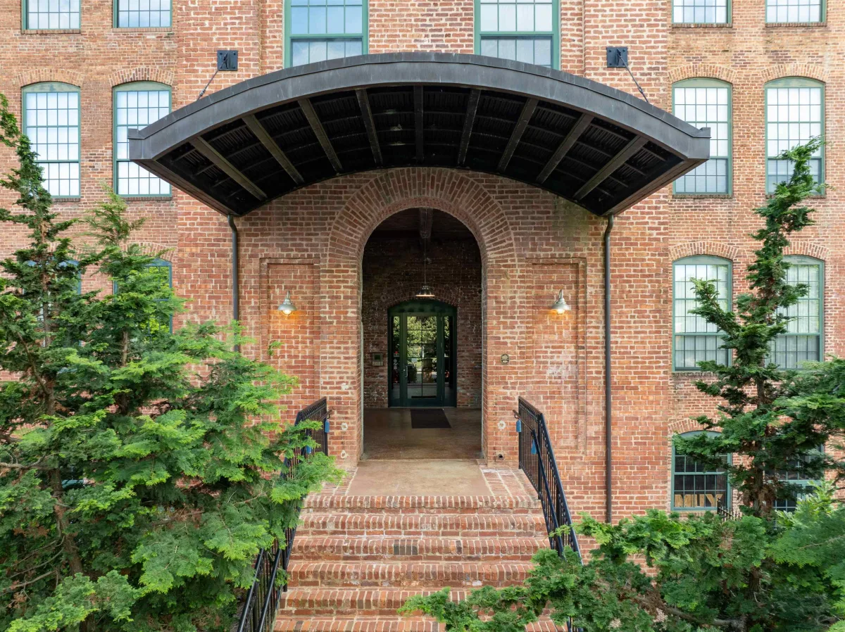400 Mills Avenue  Unit 408  Greenville SC 29605