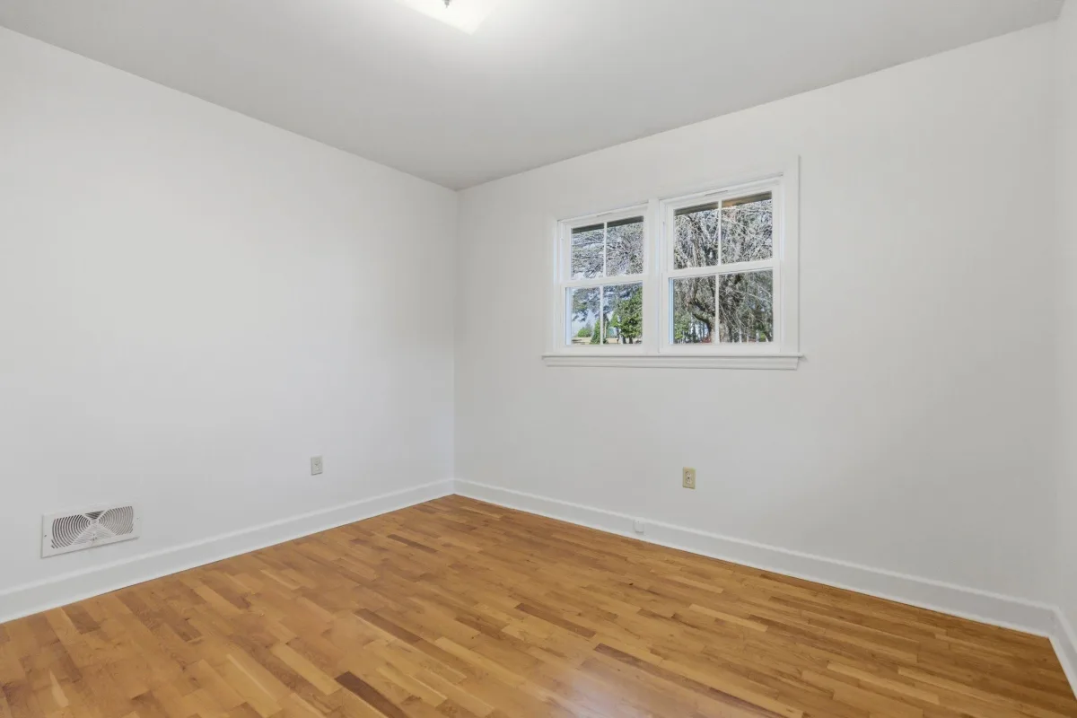19 Wofford St  Inman SC 29349