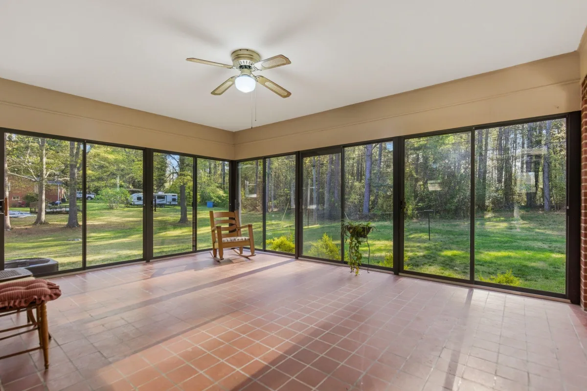 19 Wofford St  Inman SC 29349