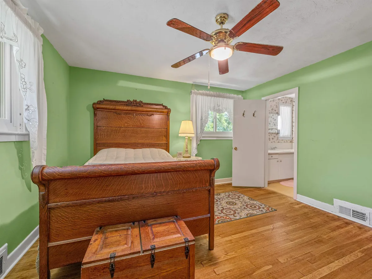117 Tanglewylde Drive  Spartanburg SC 29301