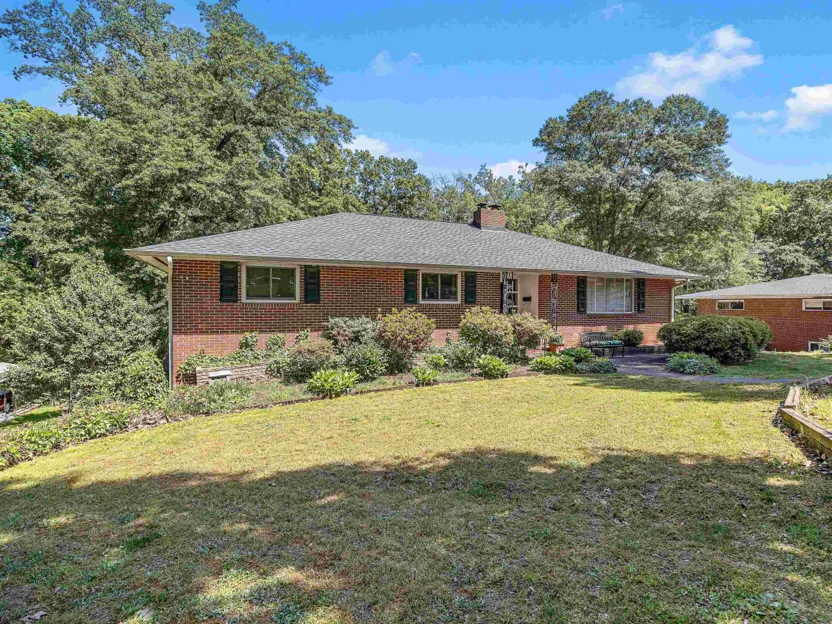 117 Tanglewylde Drive  Spartanburg SC 29301