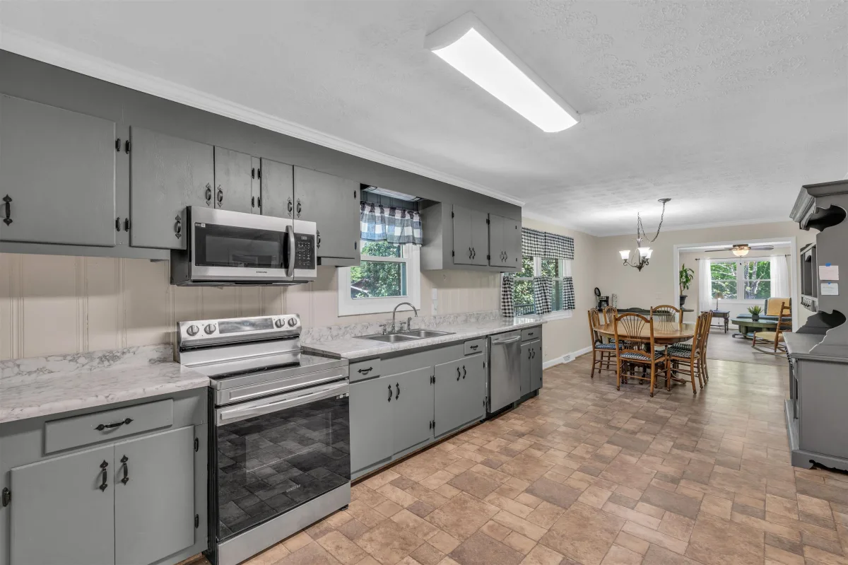 213 Nursery Road Easley SC 26940