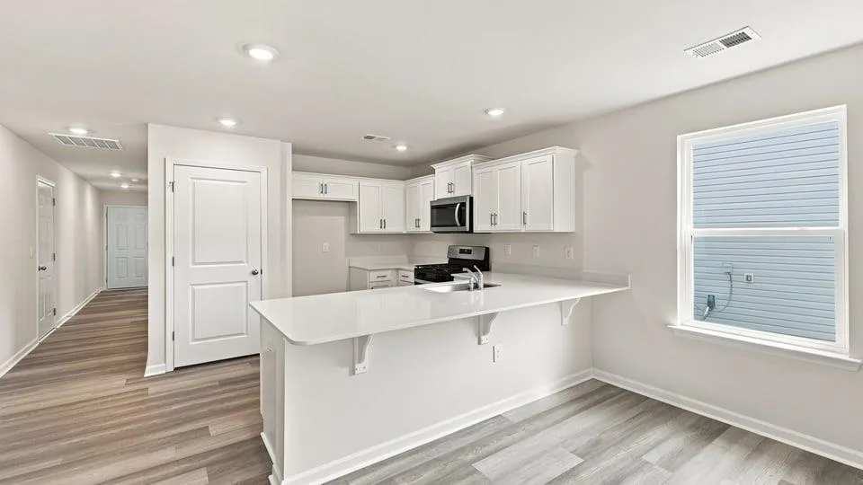 128 Lazzon Road  Moore SC 29369