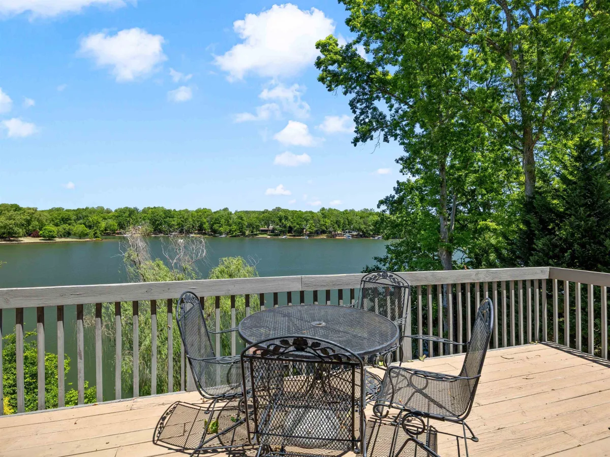 397 Lake Road  Inman SC 29349