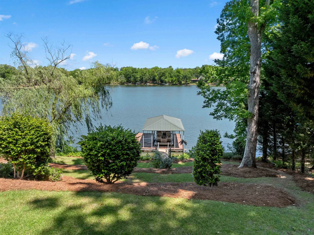 397 Lake Road  Inman SC 29349