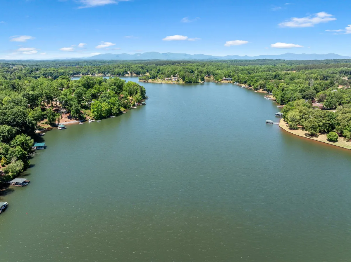 397 Lake Road  Inman SC 29349