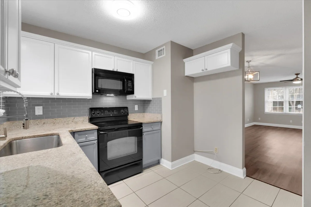 123 Trailside Lane  Greenville SC 29607