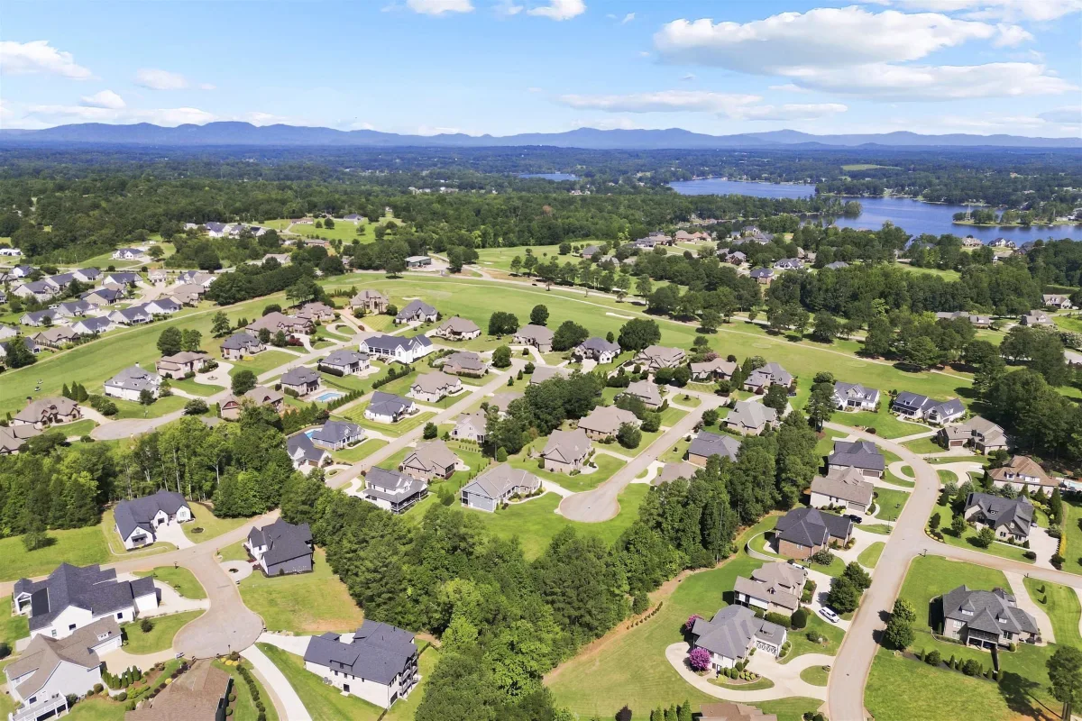 822 grande dunes Way *** Inman SC 29349
