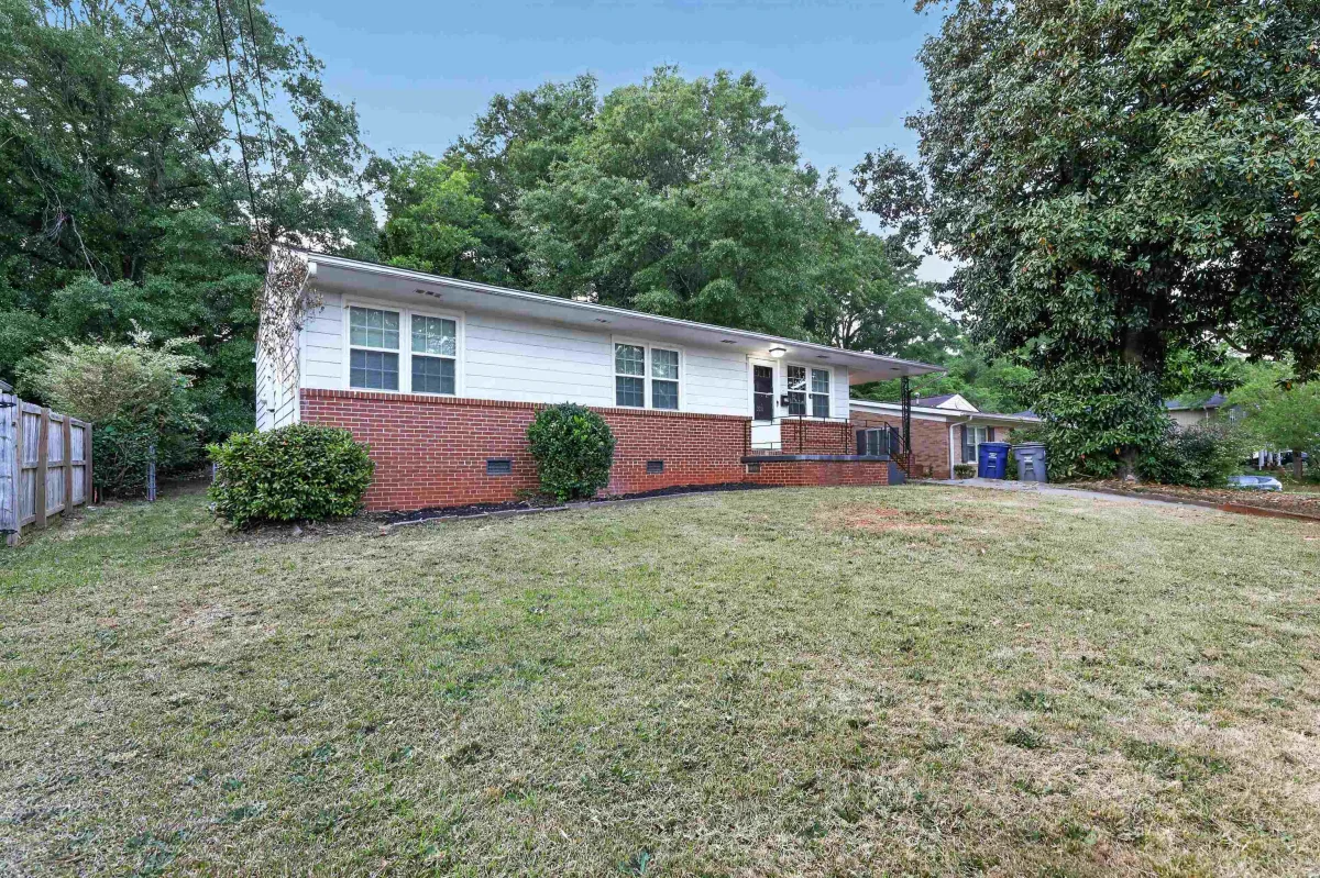 220 Woodview Ave  Spartanburg SC 29306