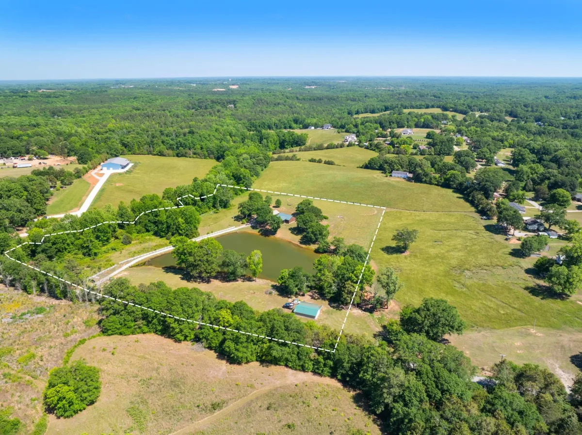 425 Cooper Bridge Road  Woodruff SC 29388