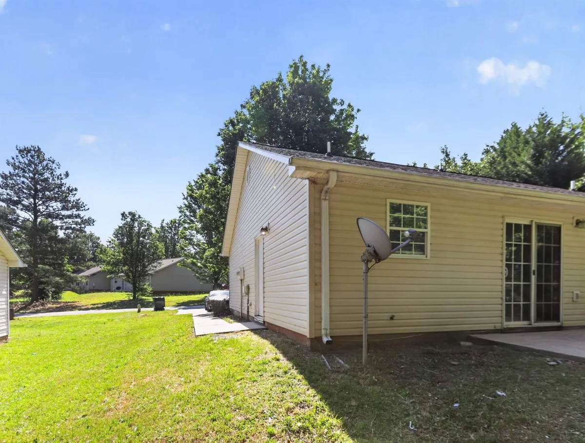 1888 Tamara Way Spartanburg SC 29301