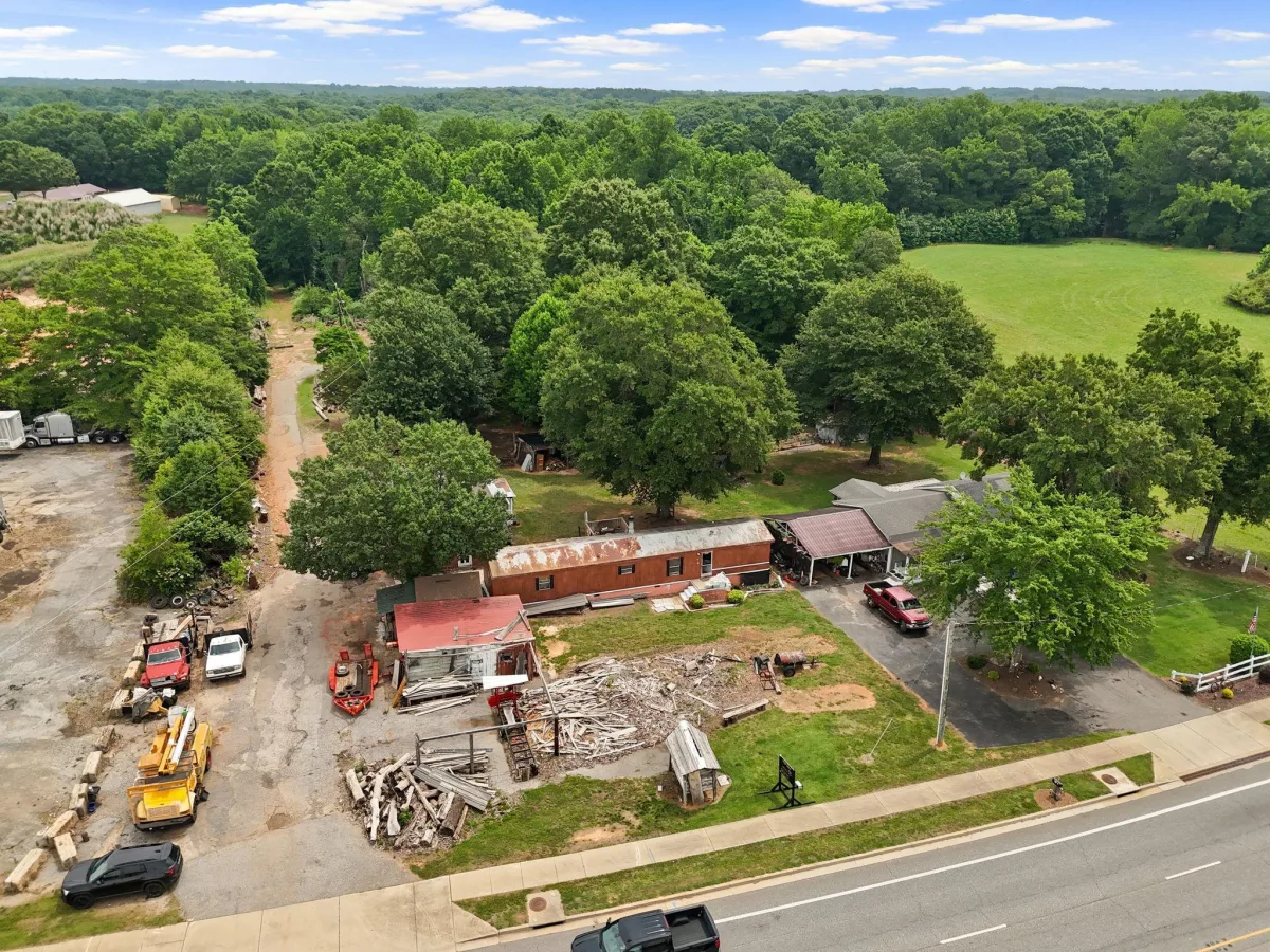 5420 Highway 9  ***  Boiling Springs SC 29316