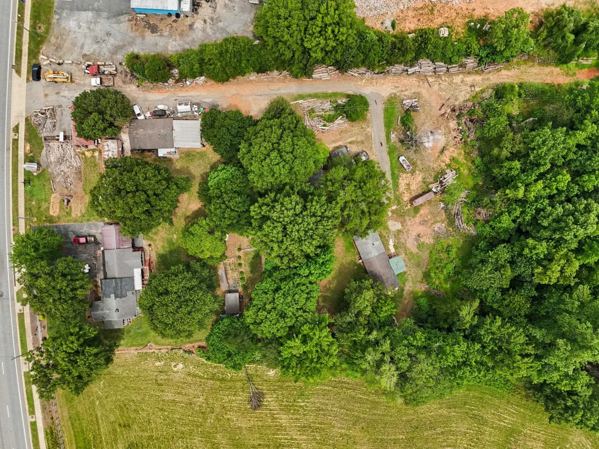 5420 Highway 9  ***  Boiling Springs SC 29316
