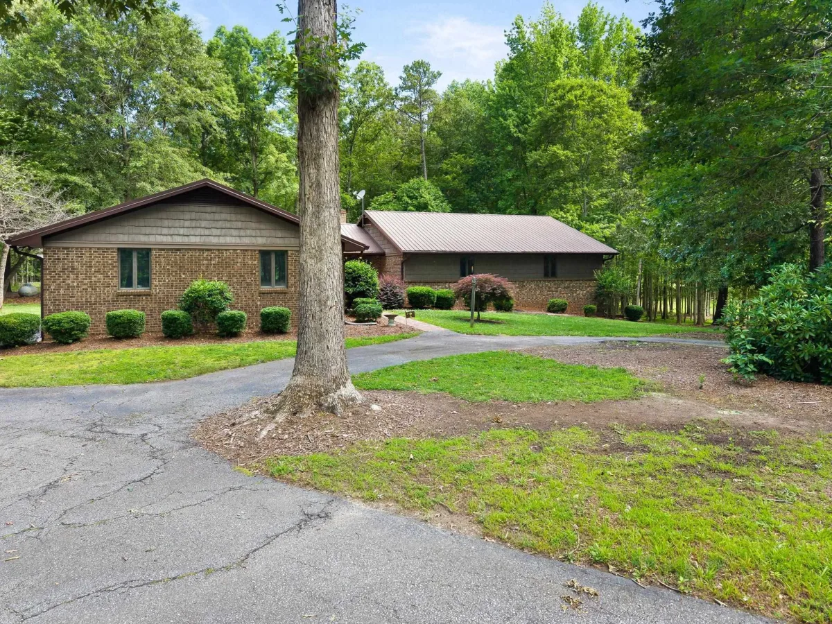 620 Walnut Grove Road Roebuck SC 29376