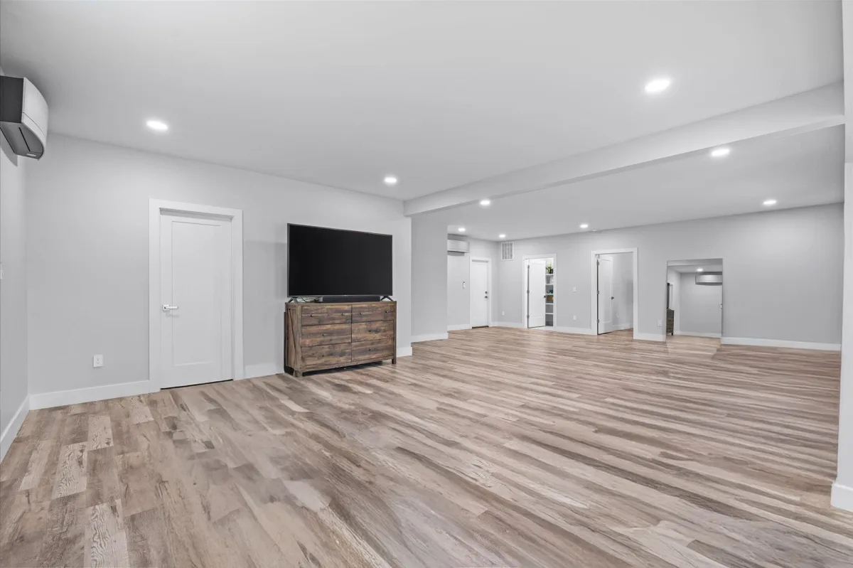 308 Pineridge Drive  Spartanburg SC 29303