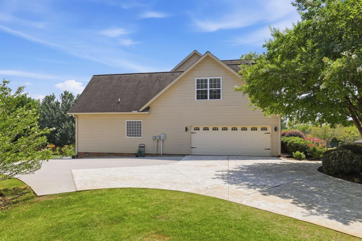 238 Donegal Drive Moore SC 29369