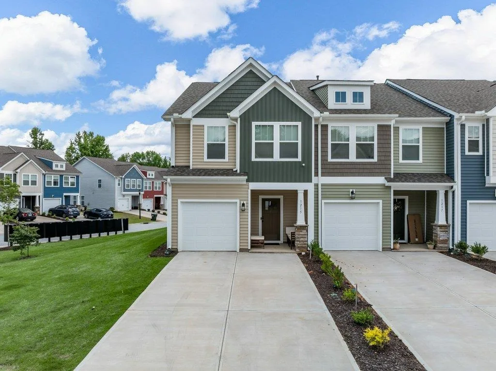 1215 Cherry Orchard  Moore SC 29369