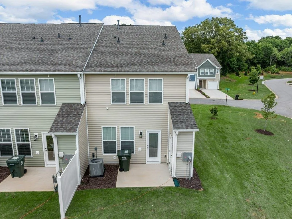 1215 Cherry Orchard  Moore SC 29369
