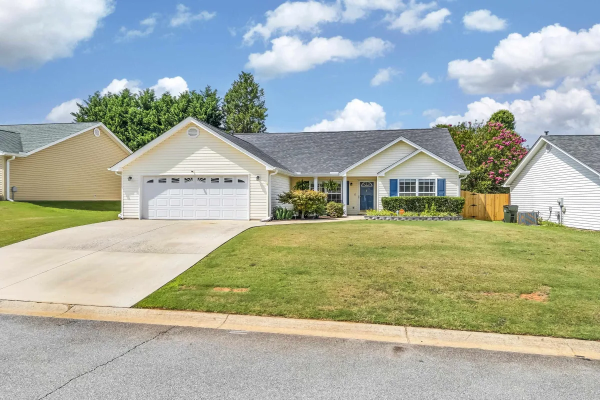 409 Longspur Court Duncan SC 29334