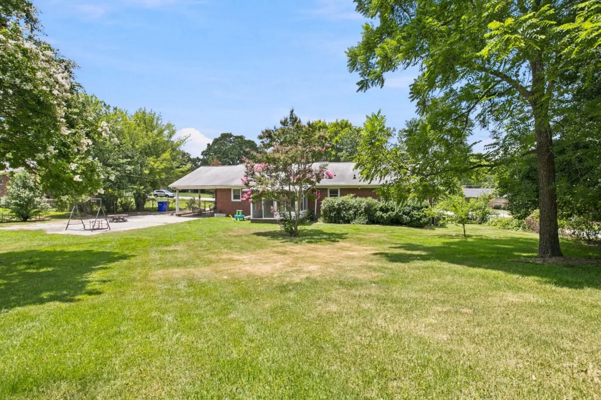 229 Mohawk Drive  Spartanburg SC 29301