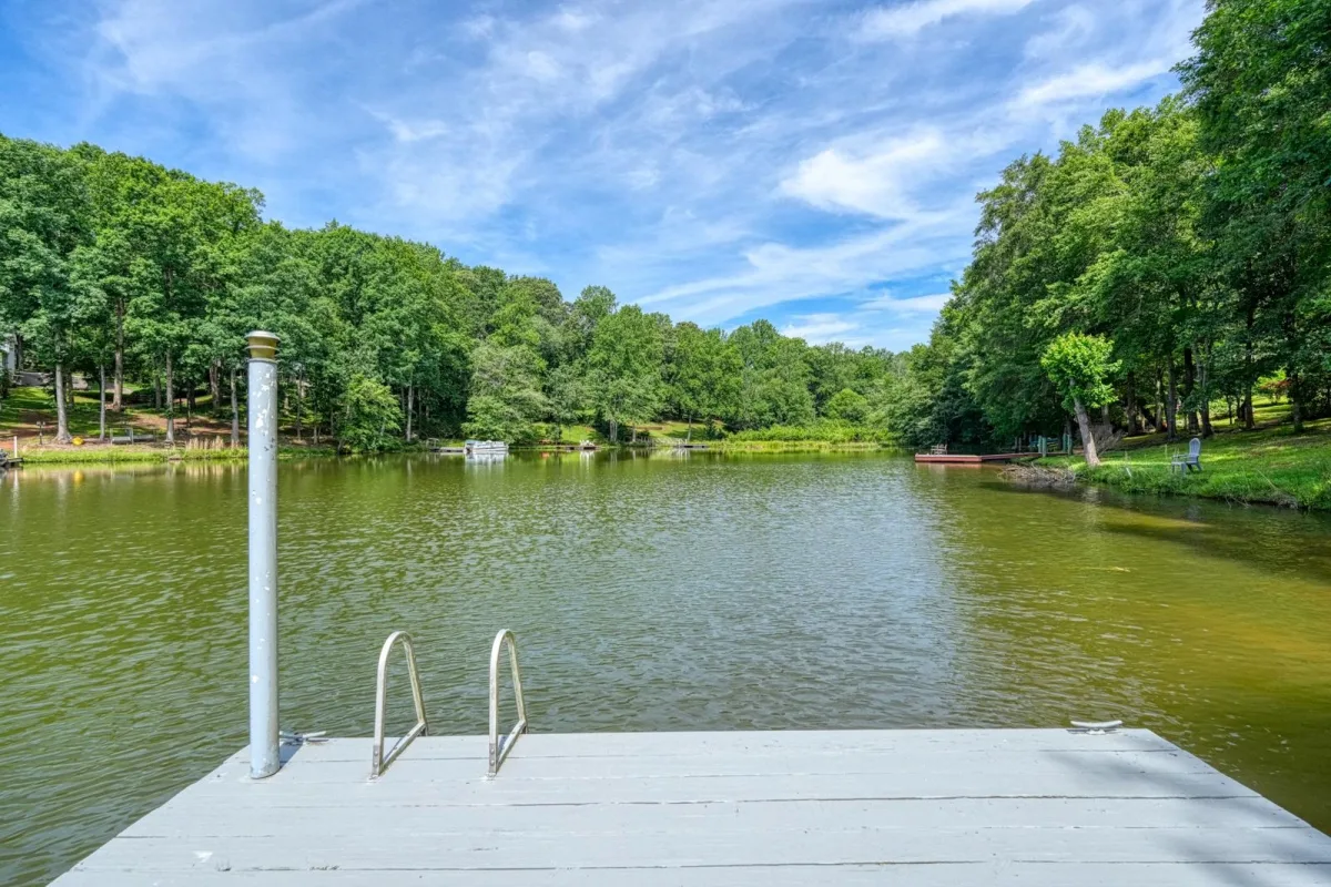 102 Hickory Hollow Drive  Inman SC 29349