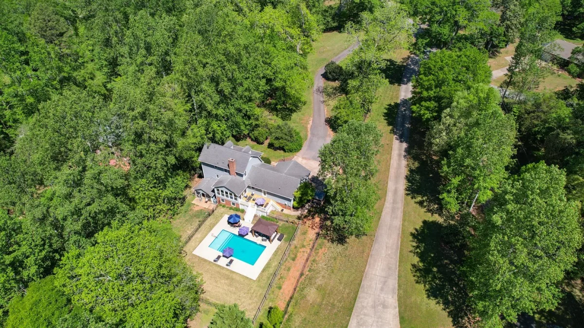 102 Hickory Hollow Drive  Inman SC 29349