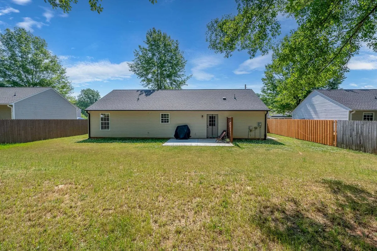 728 Cannonsburg Drive Duncan SC 29334