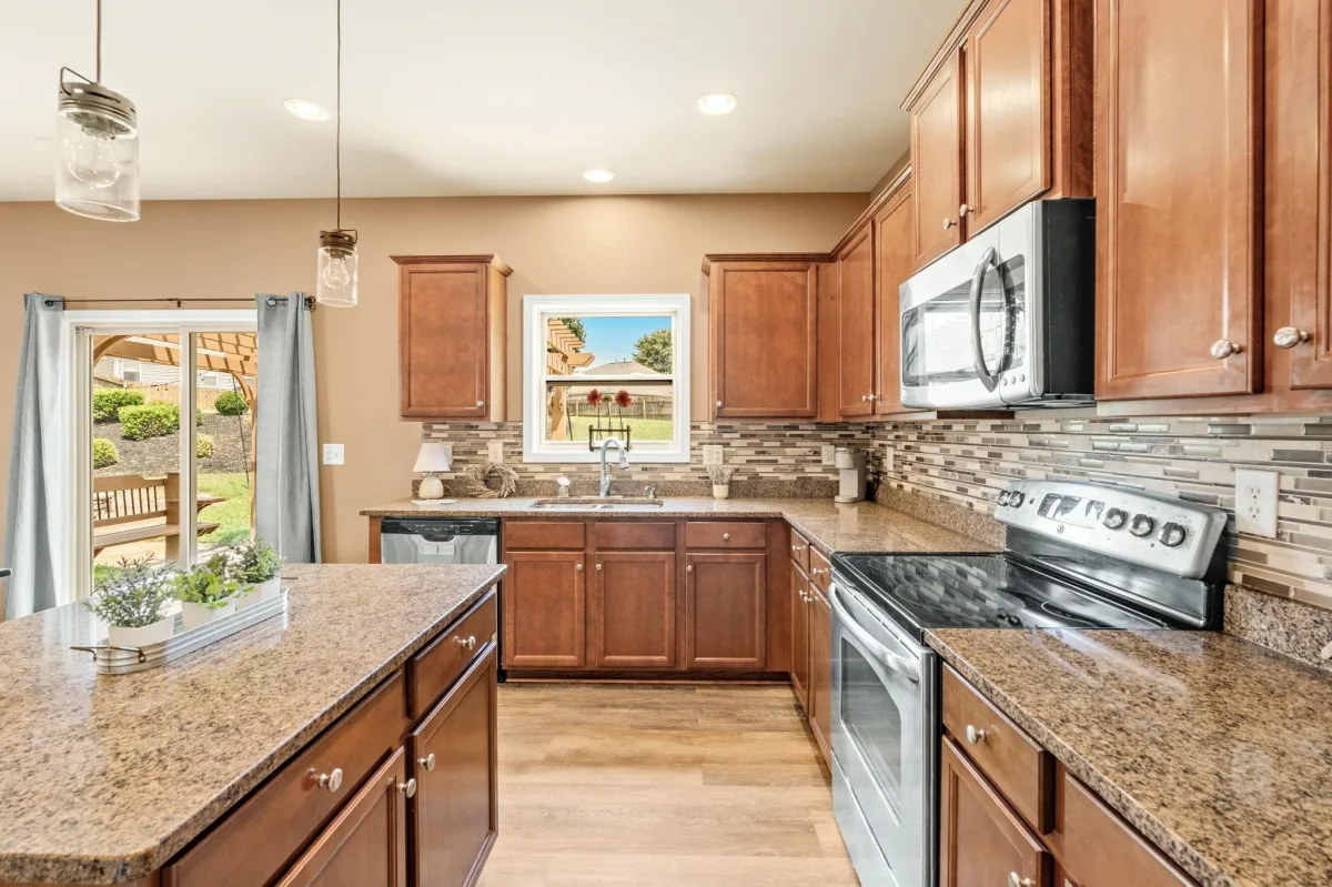 11 Straiharn Place  Simpsonville SC 29680