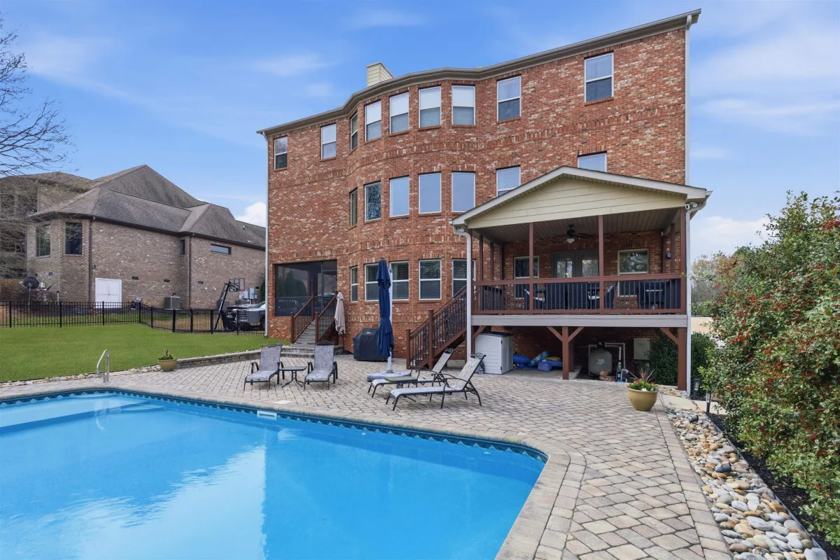 230 Tuxedo Lane Greer SC 29651