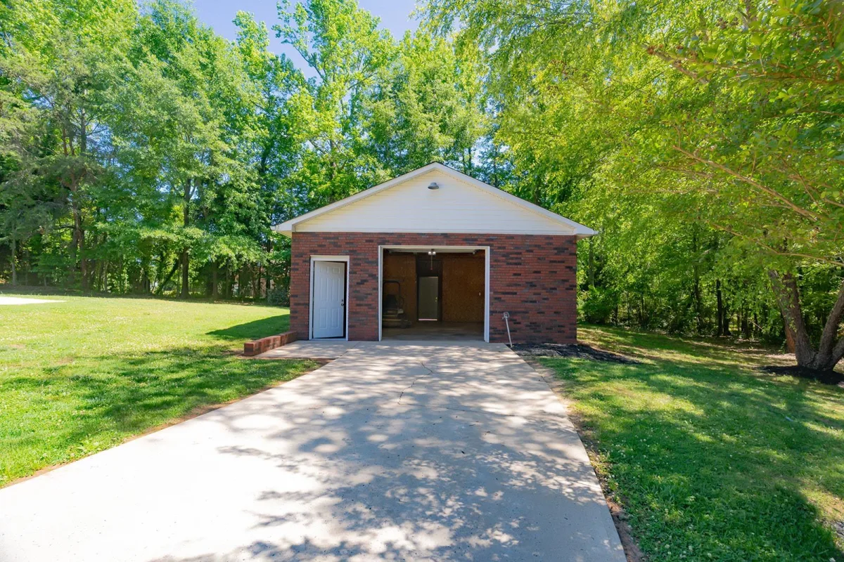 109 Cameron Lane  Gaffney SC 29341