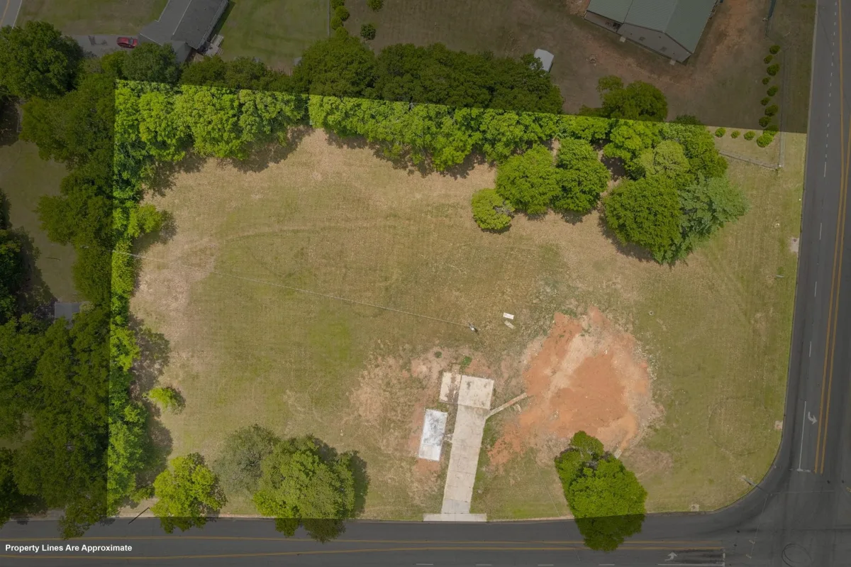 601 Lyman Road  ***  Inman SC 29349