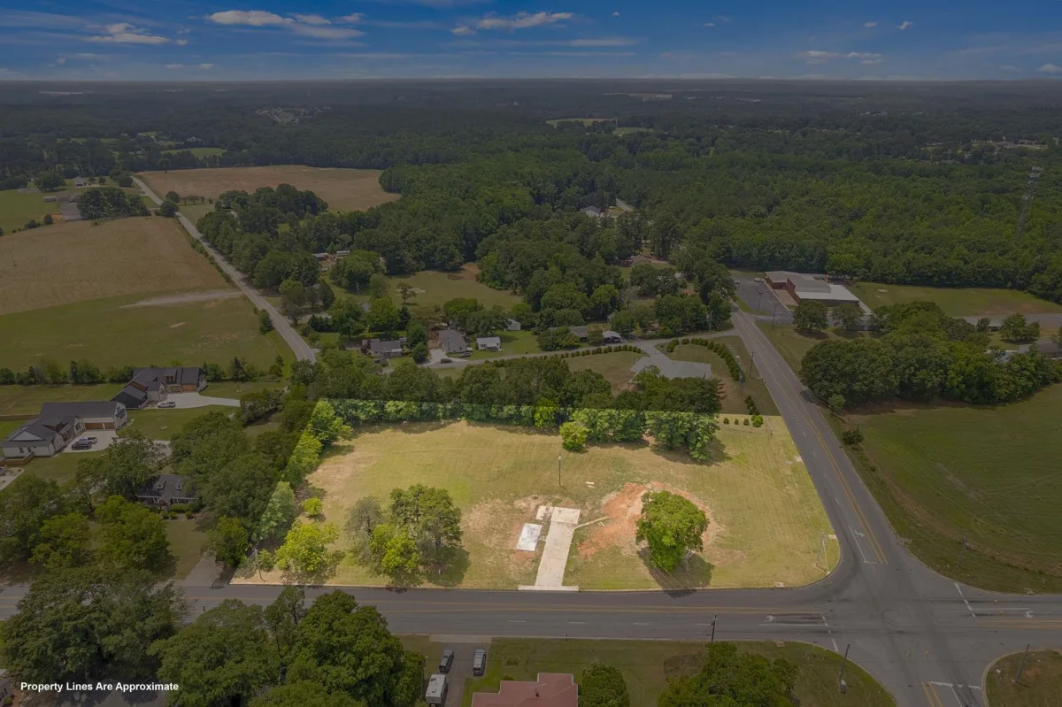 601 Lyman Road  ***  Inman SC 29349