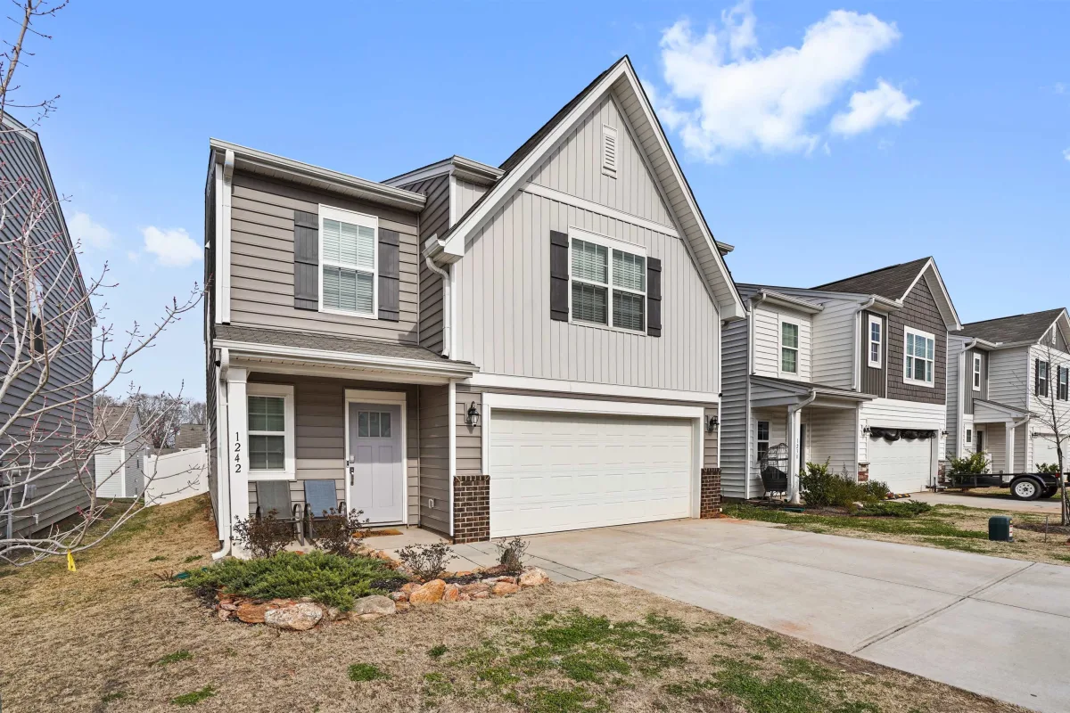 1242 Kilead Court  Boiling Springs SC 29316