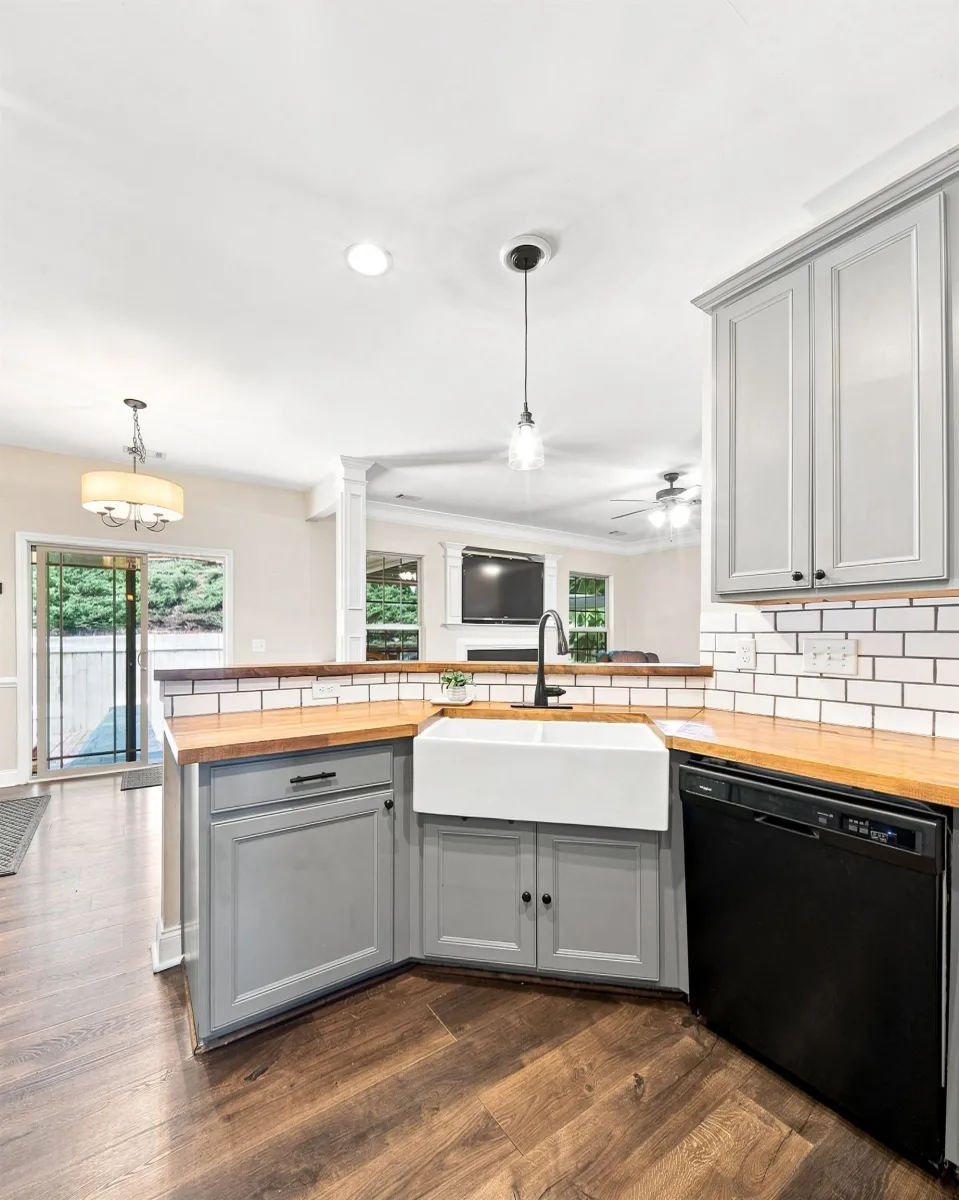 186 Chandler Crest Court  Greer SC 29651