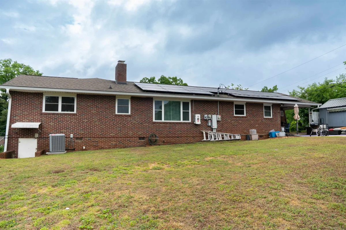 102 N Lanford Road Spartanburg SC 29301