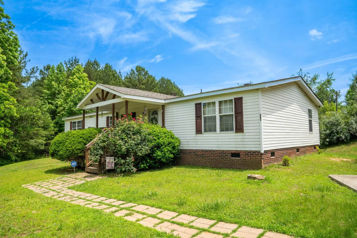 247 Pondfield  Gaffney SC 29340