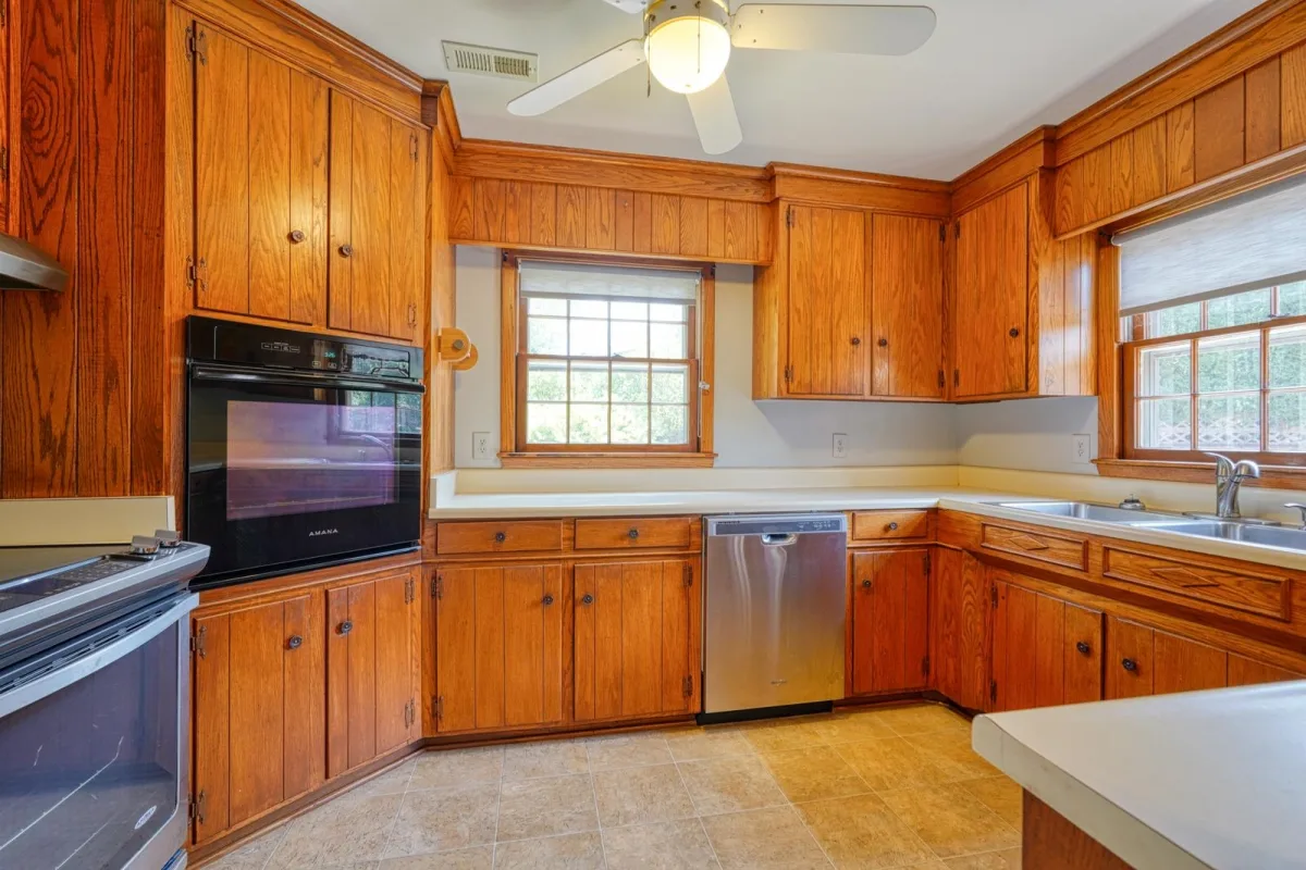 103 Pinetree Circle  Spartanburg SC 29307