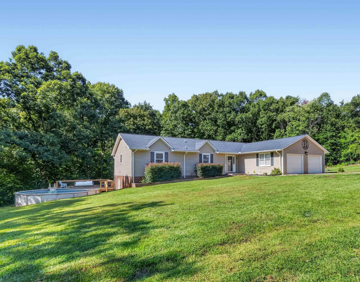 180 Hillcrest Drive  Gaffney SC 29340