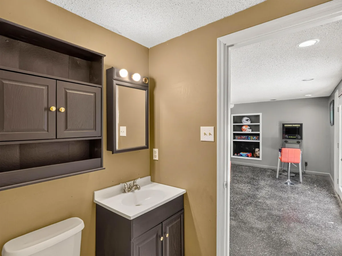180 Hillcrest Drive  Gaffney SC 29340