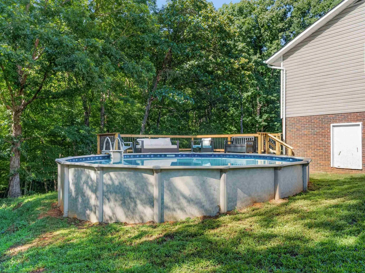 180 Hillcrest Drive  Gaffney SC 29340