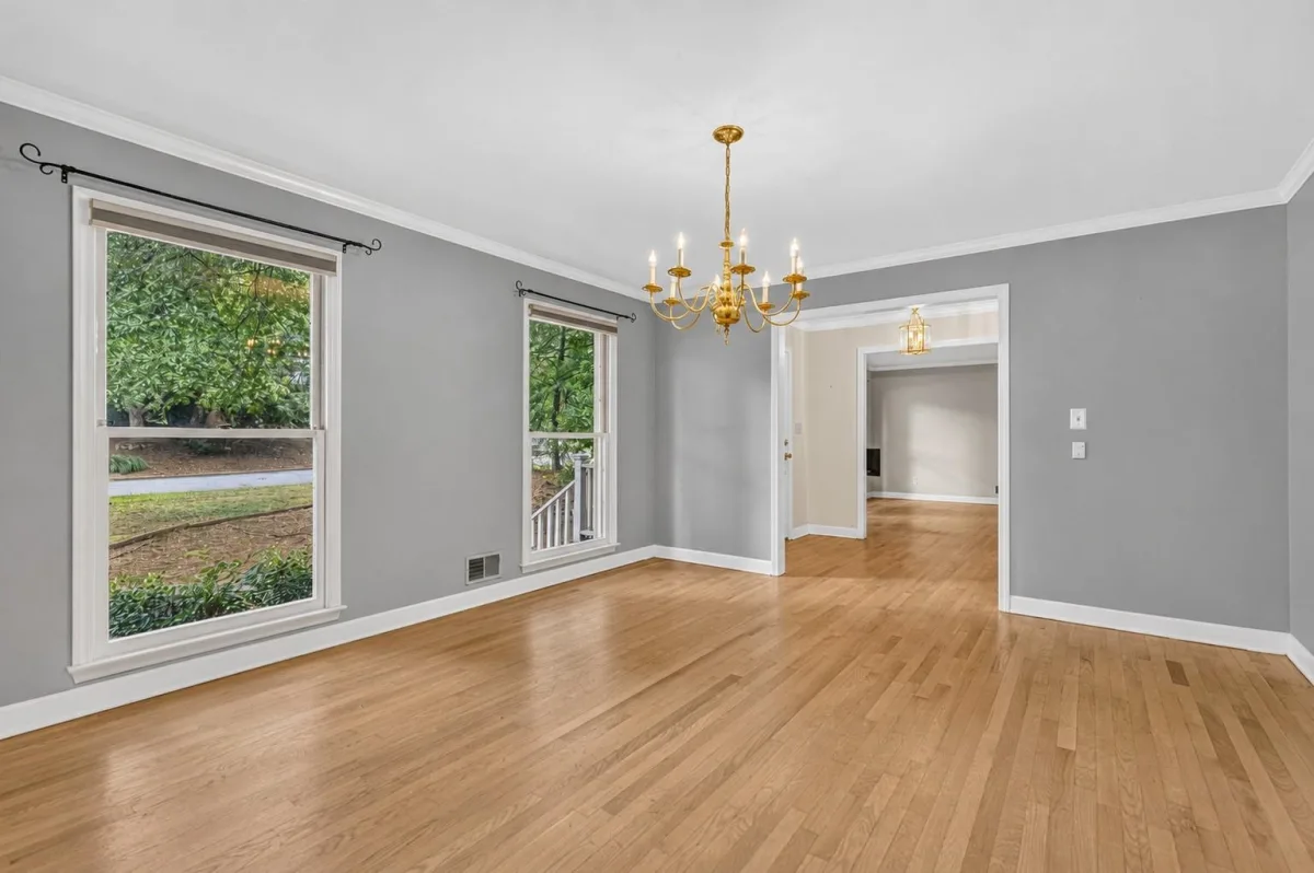 204 Fernbrook Circle  Spartanburg SC 29307