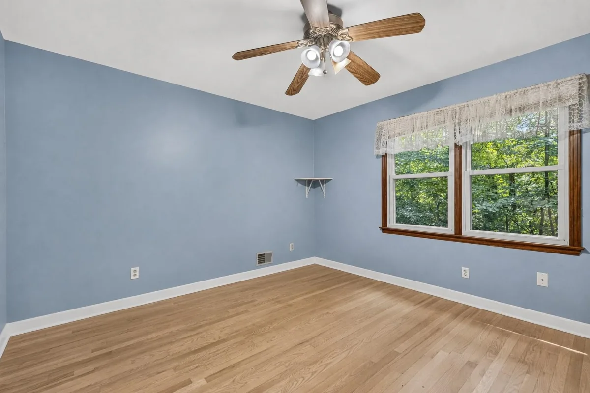 204 Fernbrook Circle  Spartanburg SC 29307