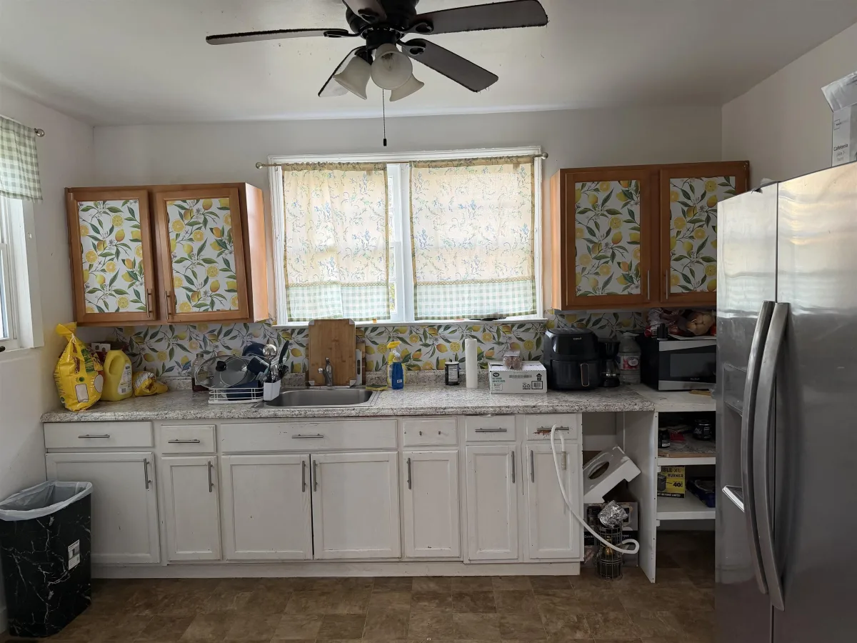 5 Arkmain St Street  Spartanburg SC 29306