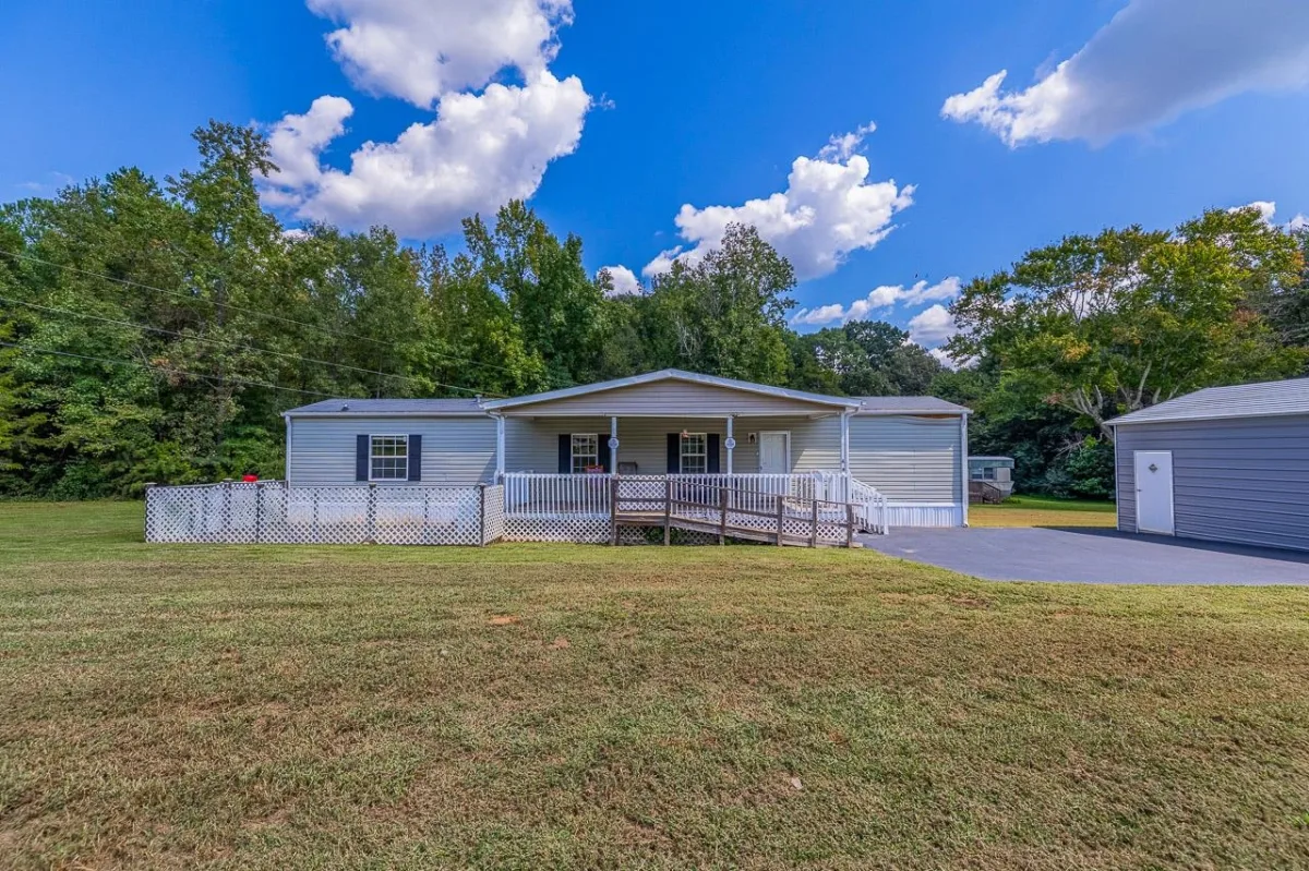 438 Lockhart Lane Gaffney SC 29341