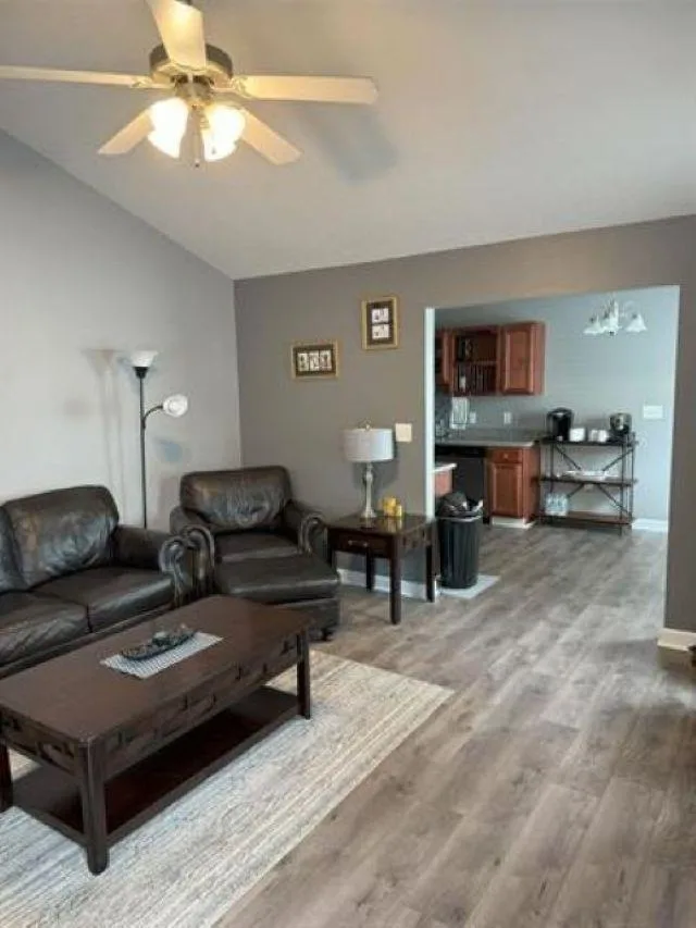 810 N Gray Beaver Ct Court Moore SC 29369