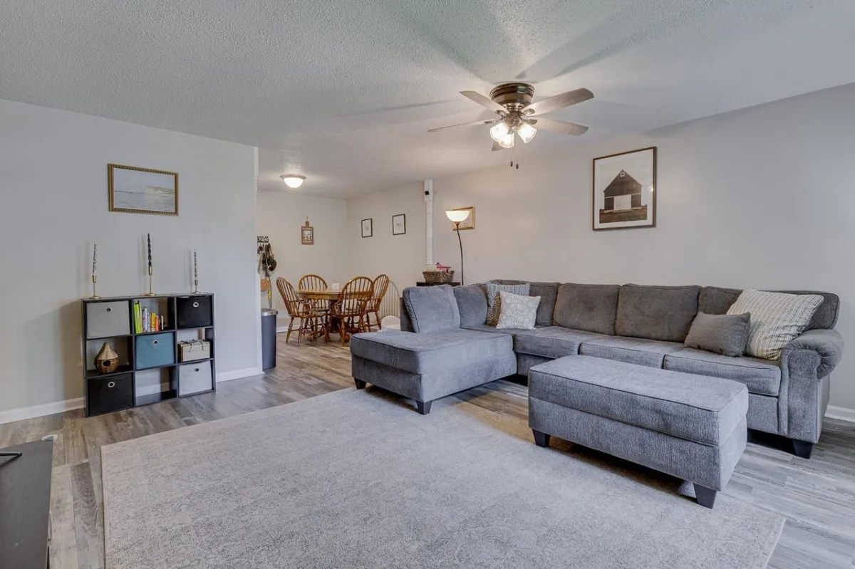 128 Keltner Circle  Spartanburg SC 29302