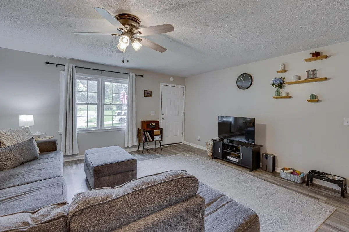 128 Keltner Circle  Spartanburg SC 29302