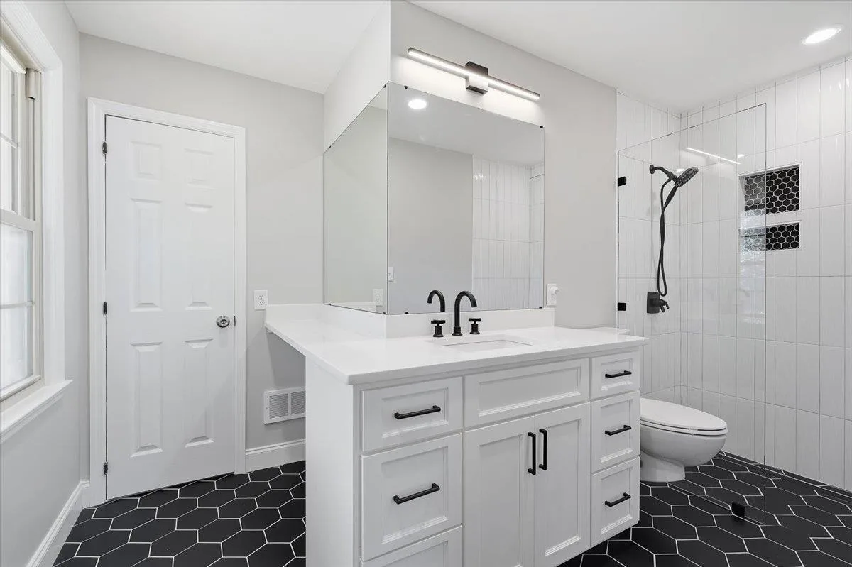 219 Fairview Drive Greenville SC 29609