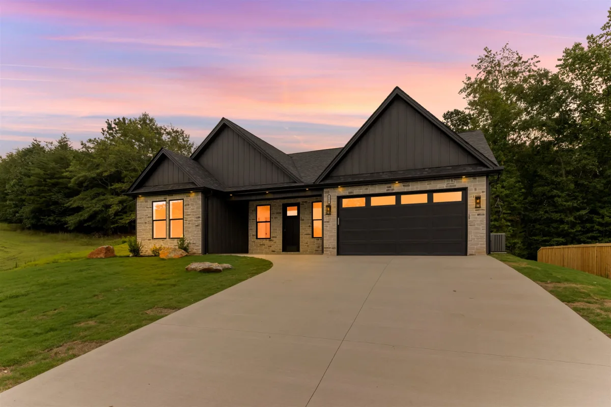 169 Lakeshore Drive Chesnee SC 29323